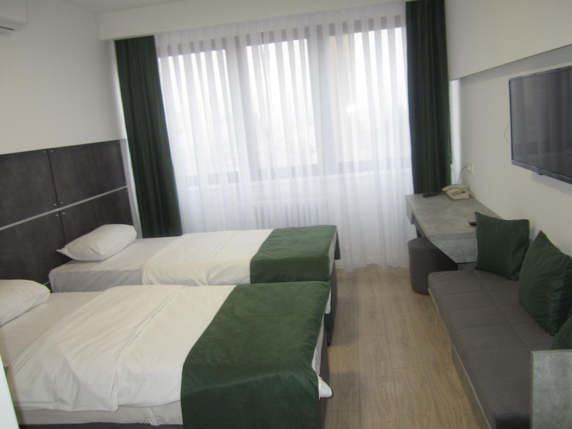 Hotel Grand ซาราเยโว ภายนอก รูปภาพ
