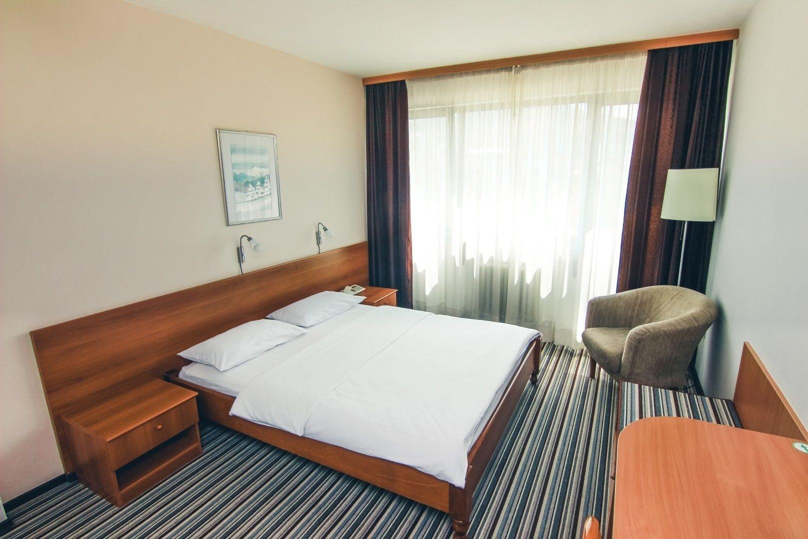 Hotel Grand ซาราเยโว ภายนอก รูปภาพ