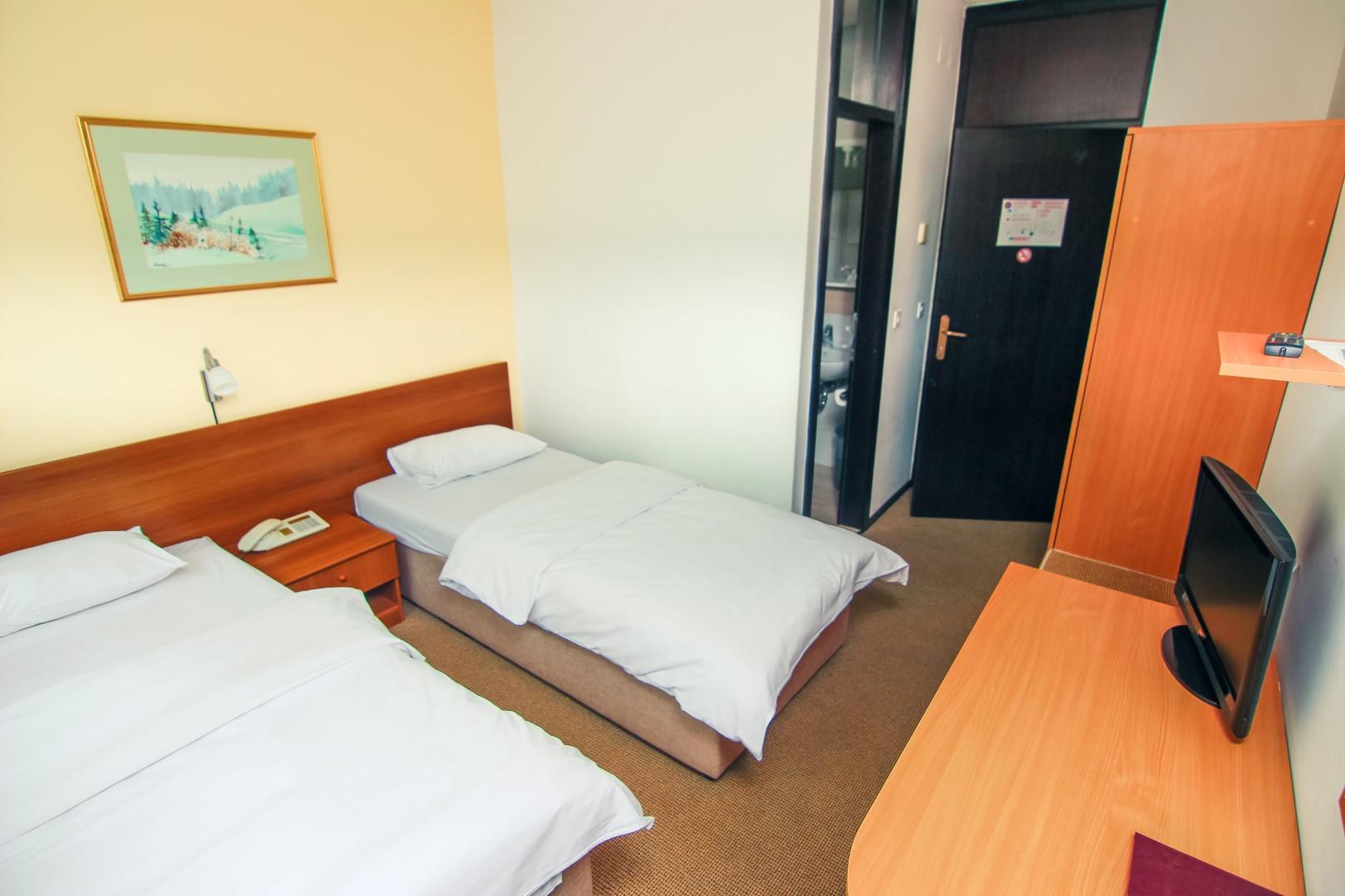 Hotel Grand ซาราเยโว ภายนอก รูปภาพ