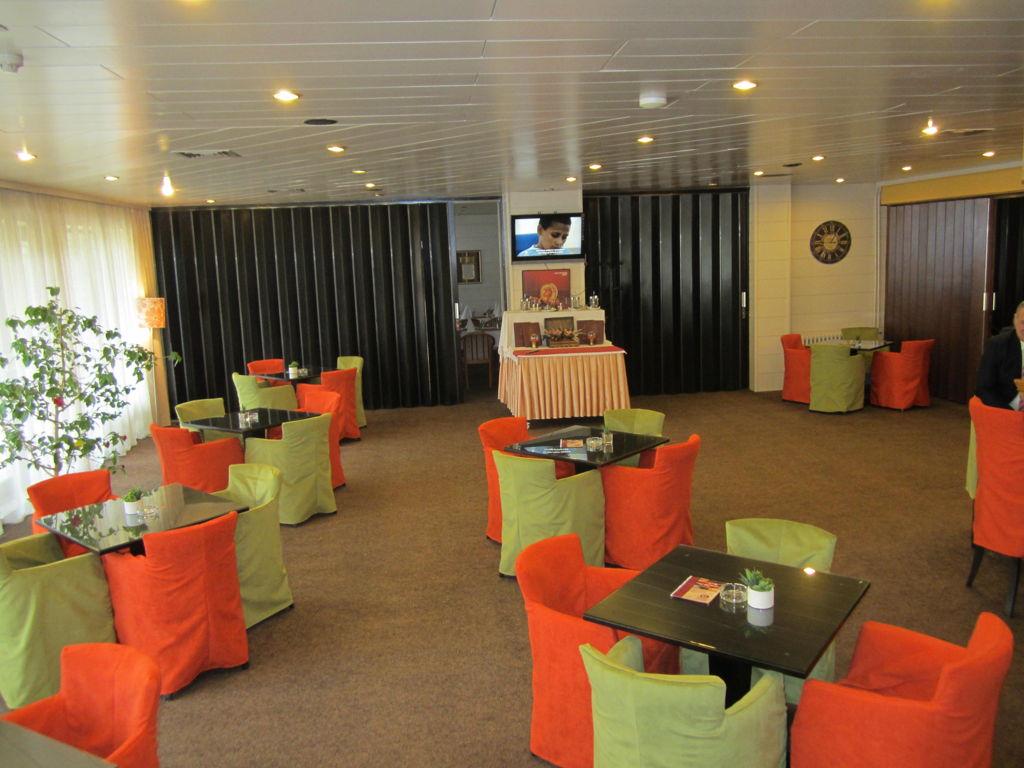 Hotel Grand ซาราเยโว ภายนอก รูปภาพ