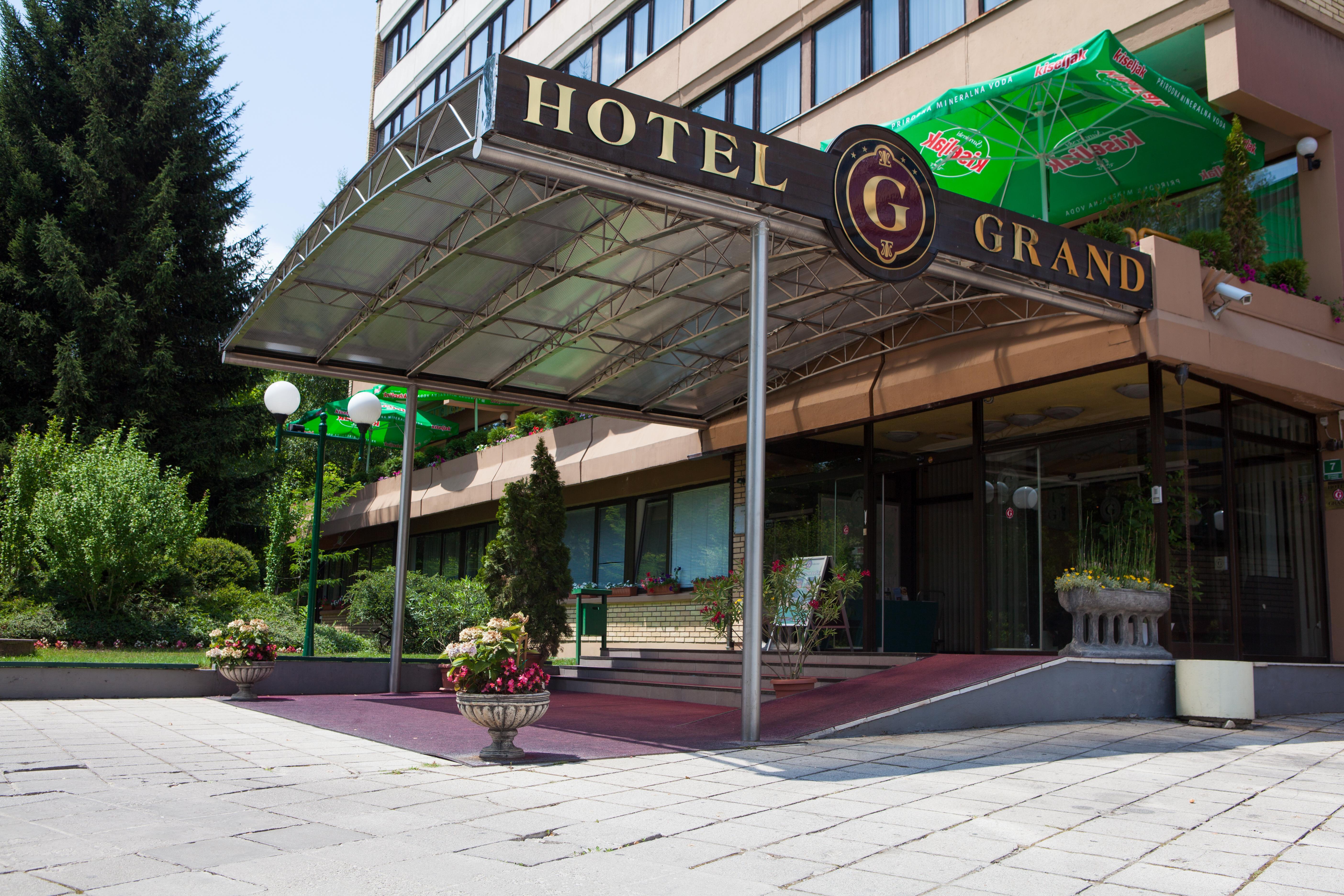 Hotel Grand ซาราเยโว ภายนอก รูปภาพ
